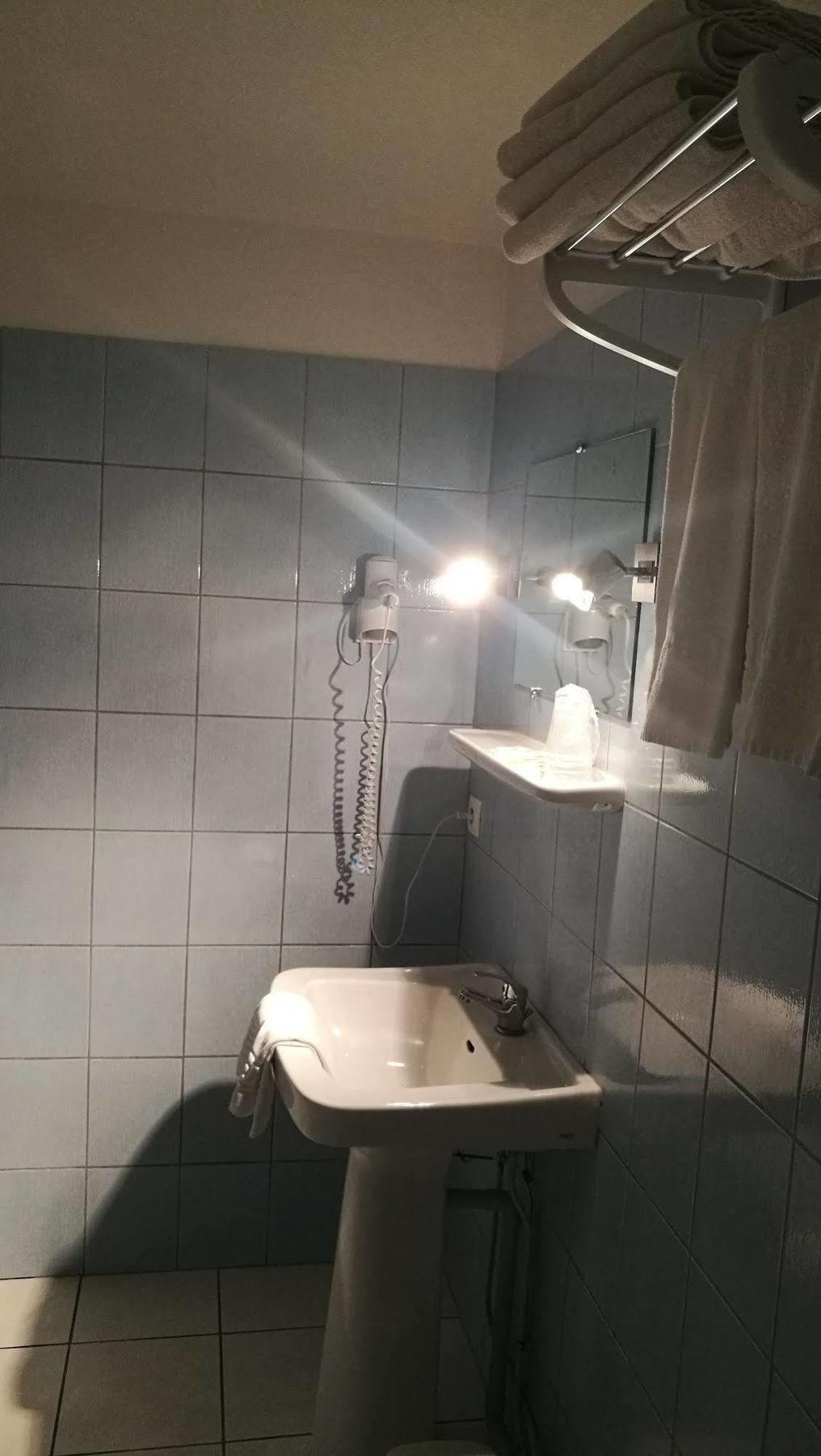 Hotel Emilie رويا المظهر الخارجي الصورة